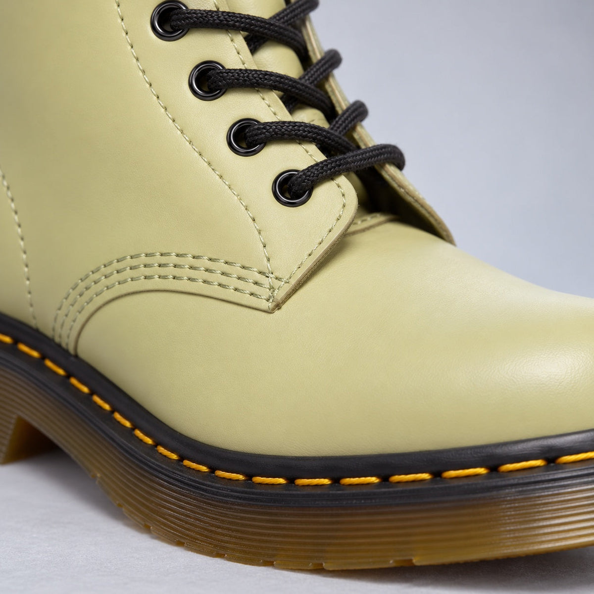 Vera™ -  Elegant women lace-up boot