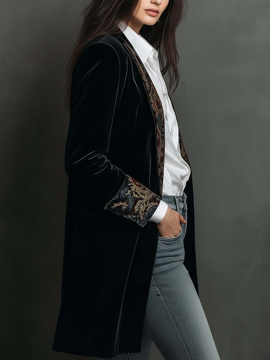 Catherine™ | Elegant Baroque Detail Blazer