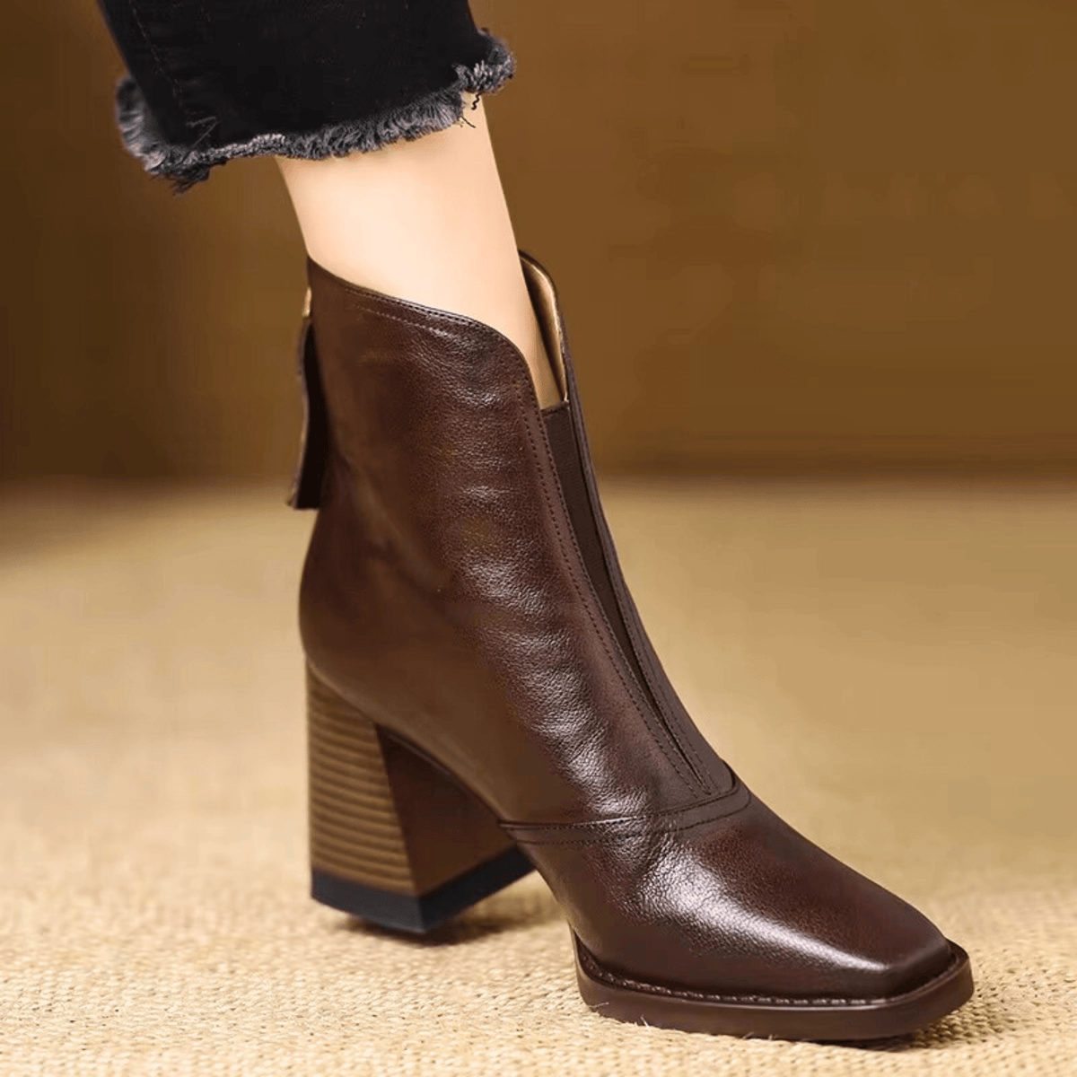 Amelia™ | Leather Comfort Ankle Boot